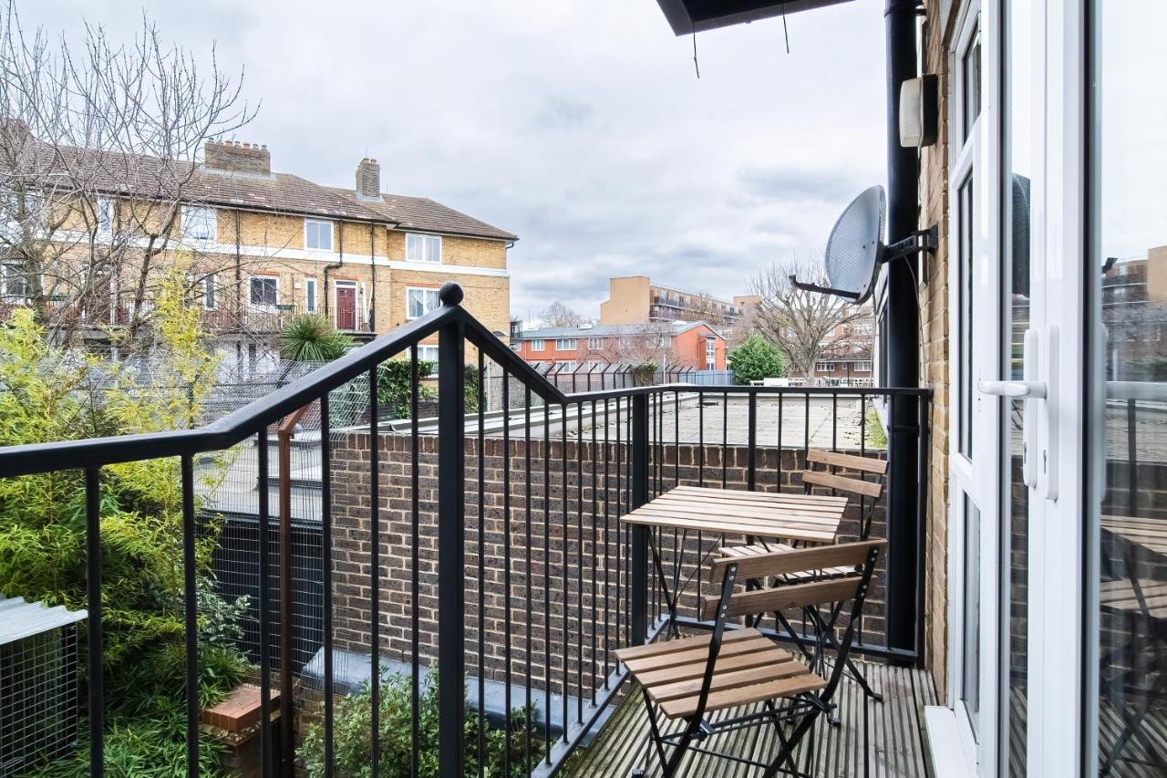 Chic 3 Bed Apartment Near London Bridge With Balcony Екстер'єр фото