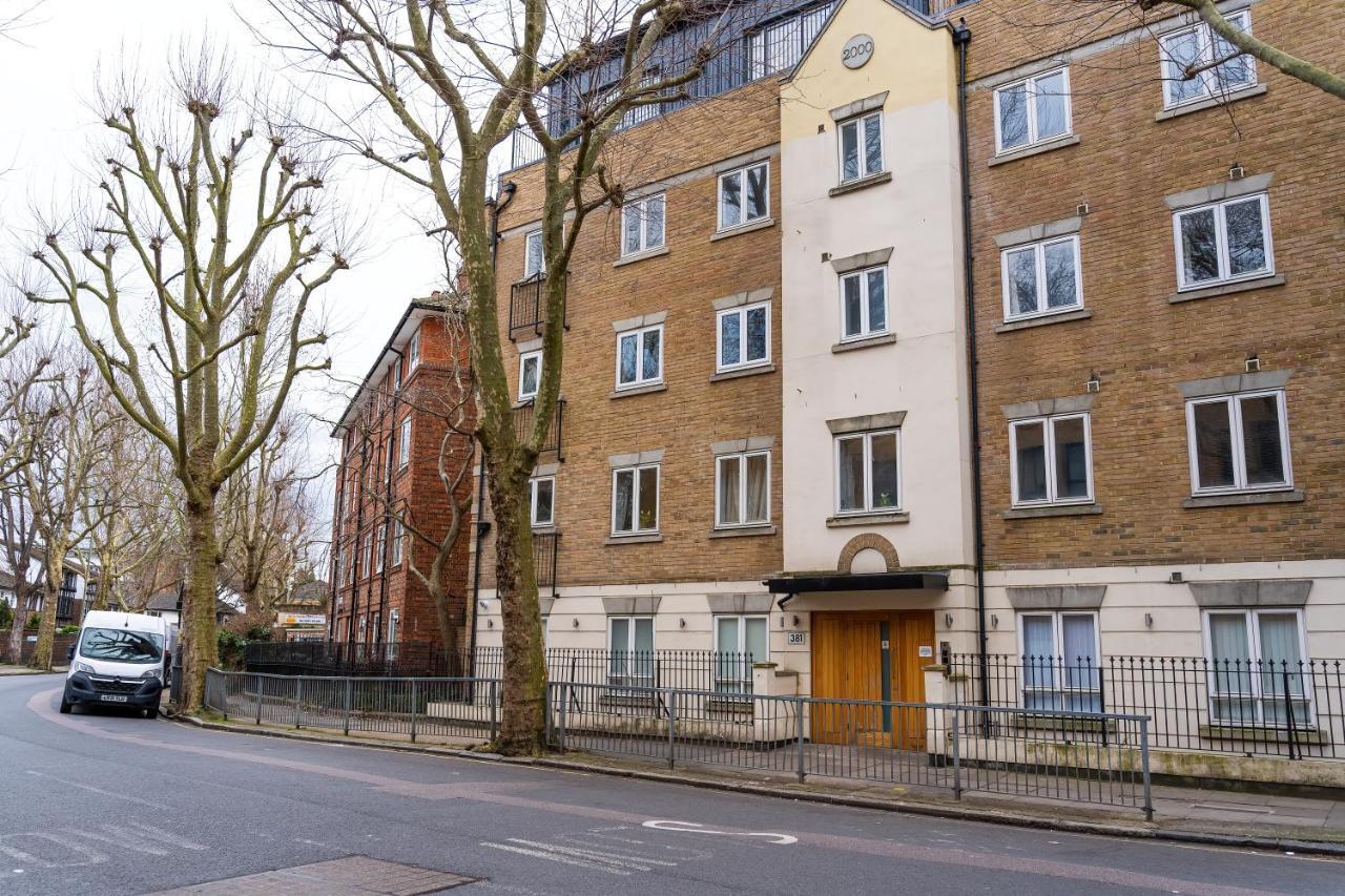 Chic 3 Bed Apartment Near London Bridge With Balcony Екстер'єр фото
