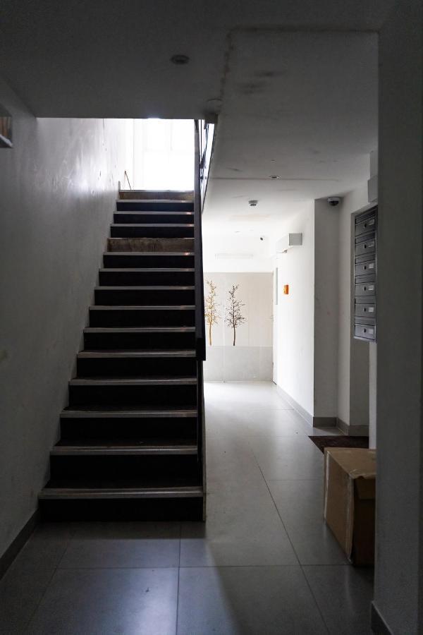 Chic 3 Bed Apartment Near London Bridge With Balcony Екстер'єр фото
